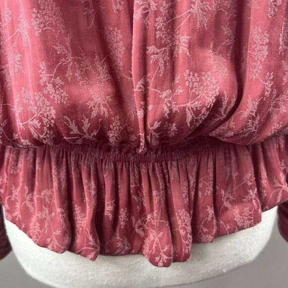 Current Air Pink Shirred Ruffle Elastic Waist Blouse Size M Pleated - Picture 13 of 16